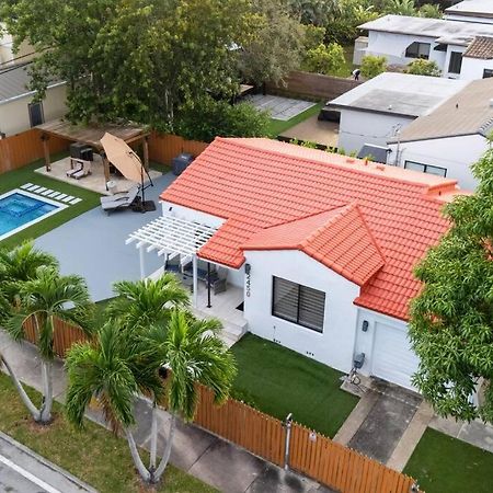Luxury Retreat 3B ,2Ba Pool , Coral Gables Center Villa Miami Eksteriør bilde