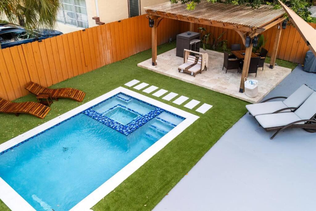 Luxury Retreat 3B ,2Ba Pool , Coral Gables Center Villa Miami Eksteriør bilde