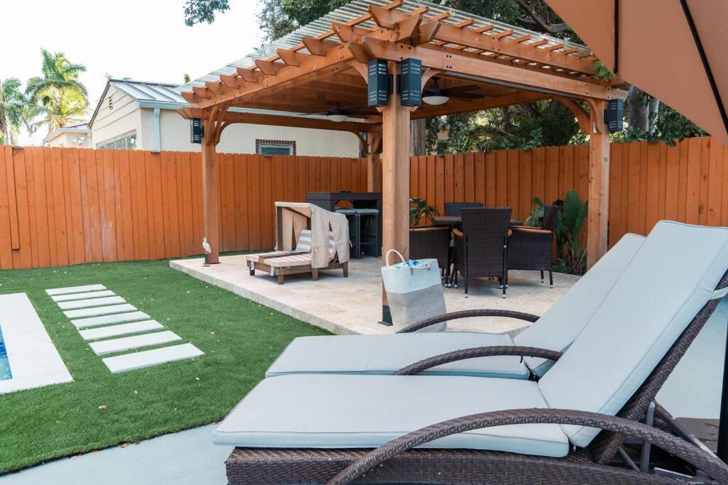 Luxury Retreat 3B ,2Ba Pool , Coral Gables Center Villa Miami Eksteriør bilde